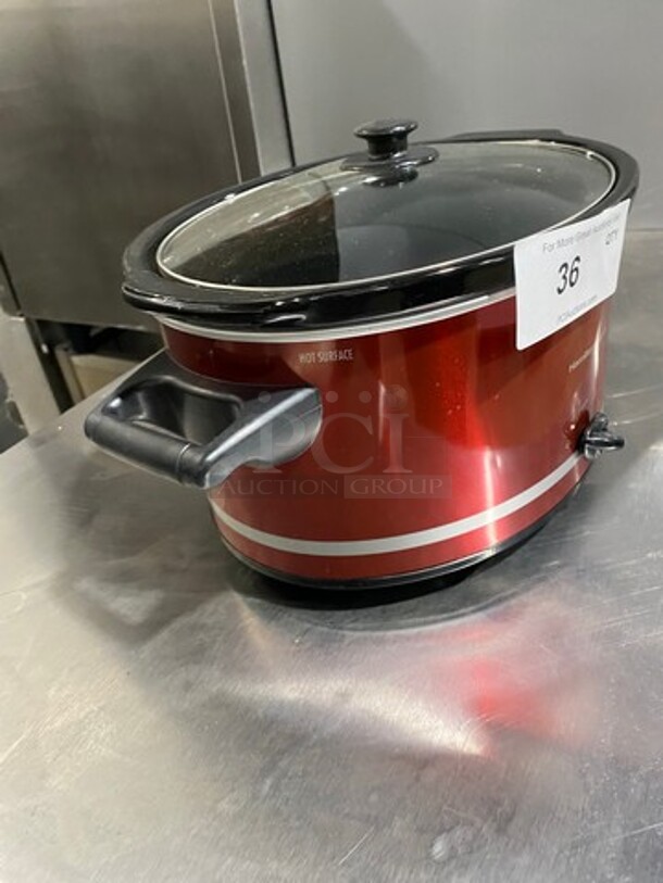 Hamilton Beach Countertop Slow Cooker Crock Pot! With 8QT Capacity! With Lid! Model: 33184 - Image 3 of 9