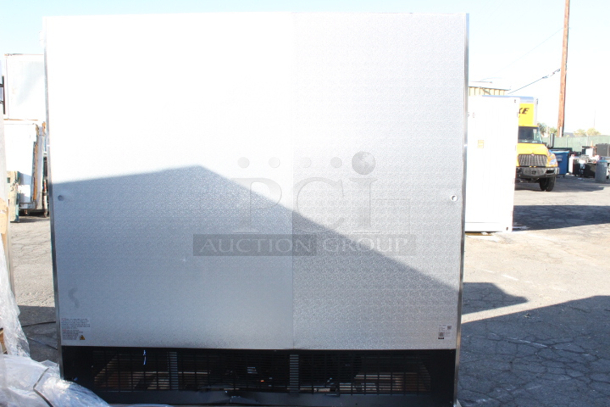 BRAND NEW SCRATCH & DENT! Avantco SS-3R-HC 81 5/16" Stainless Steel Solid Door Reach-In Refrigerator, 115v 7.2Amp 1 Phase. S/N: 561600494 Cord damaged. Working perfect prior to cord being damaged.   - Image 6 of 9