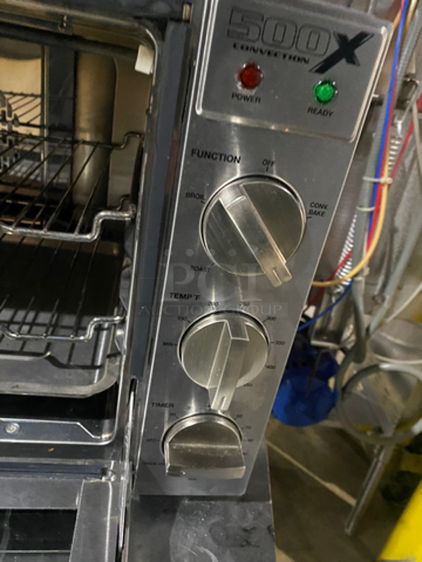 Waring Commercial Countertop Half Size Convection Oven! With Metal Oven Racks! With View Through Door! All Stainless Steel! Model: WCO500X SN: 150130 120V 60HZ - Image 6 of 8