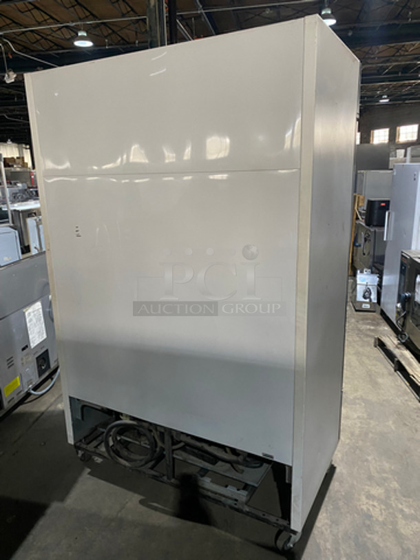 COOL! True 2 Door Reach In Freezer Merchandiser! With View Through Doors! With Poly Coated Racks! On Casters! Model: GDM49F SN: 14775740 115/208/230V 60HZ 1 Phase - Image 4 of 9