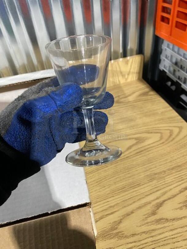 NEW! IN THE BOX! Anchor Hocking Stemmed Drinking Glasses! - Image 5 of 5