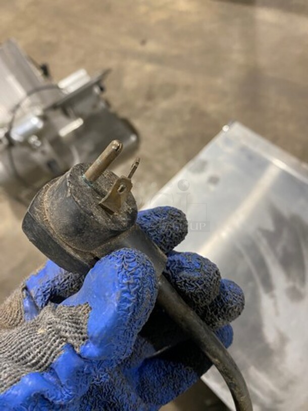 Hobart Commercial Countertop Microwave Oven! All Stainless Steel! On Legs! Model: M1312S SN: 31488320 208/210V - Image 9 of 10