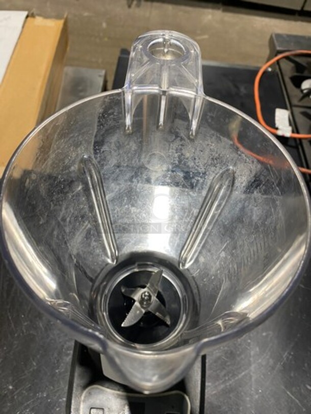 Chef Built Commercial Countertop Blender! With 44 OZ Pitcher! Model: CCB1000 120V - Image 6 of 8