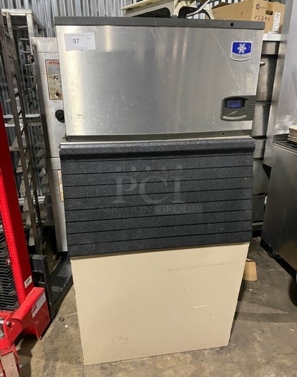 Manitowoc Commercial Ice Maker Machine! With Commercial Ice Bin! All Stainless Steel! Model: IY0304A161 SN: 1101024827 115V 60HZ 1 Phase