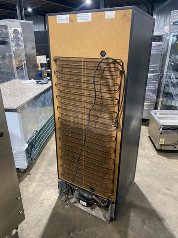 Euro Cave Commercial Single Door Wine Chiller! With Solid Door! With Wooden Racks! - Image 4 of 9