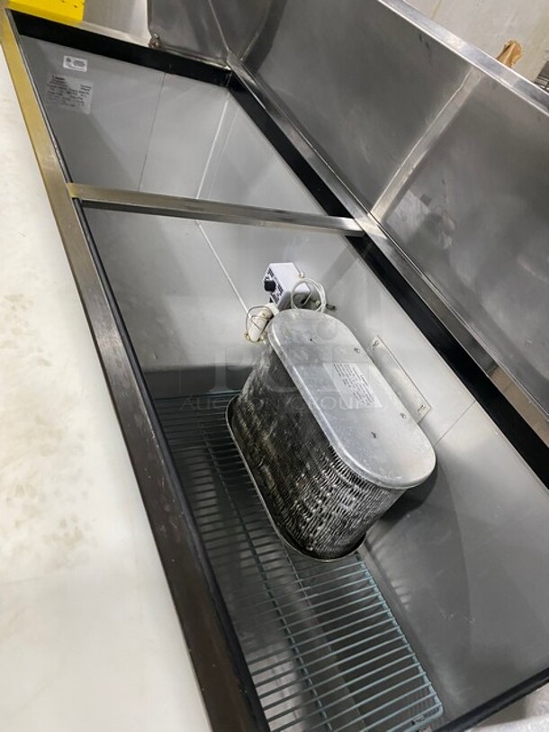 Leader Commercial Refrigerated Bain Marie Sandwich Prep Table! With 2 Door Underneath Storage Space! With Commercial Cutting Board! All Stainless Steel! On Casters! MODEL LM60SC SN:GZ08C1786 115V 1PH - Image 7 of 9