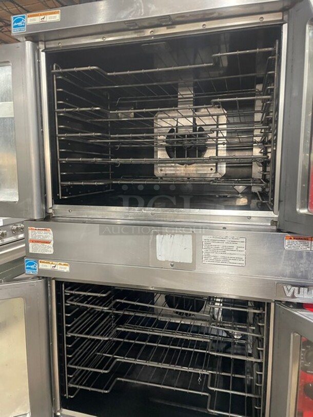 Vulcan Commercial Natural Gas Powered Double Deck Convection Oven! All Stainless Steel! With Metal Oven Racks! On Casters! Model: VC4GD-SEFCCC5 SN: 482010970! 2X Your Bid Makes One Unit!  - Image 5 of 10