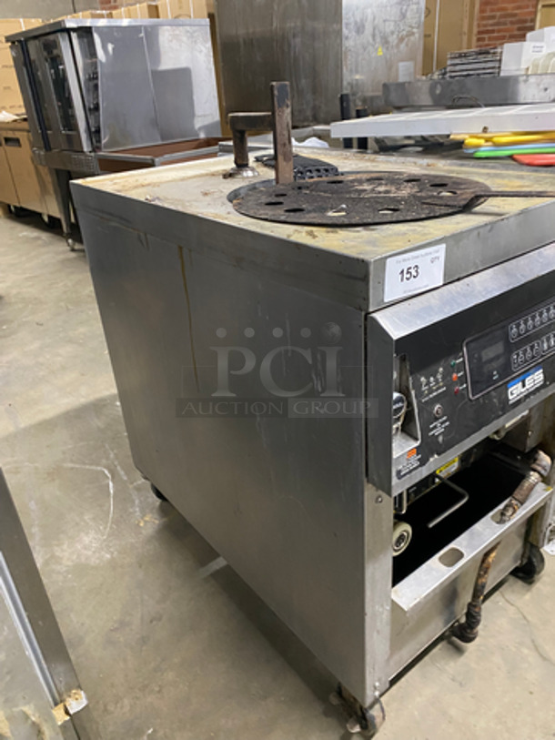 Giles Commercial Electric Powered Fryer! All Stainless Steel! On Casters! - Image 3 of 9