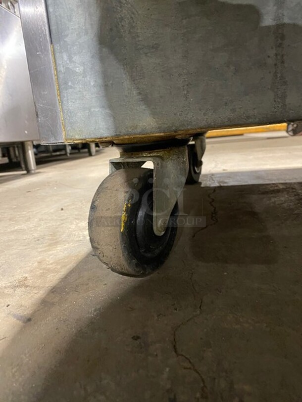 Williams Floor Style Stainless Steel Blast Chiller! On Commercial Casters! MODEL HS15BC SN:195209 208V 1PH - Image 10 of 11