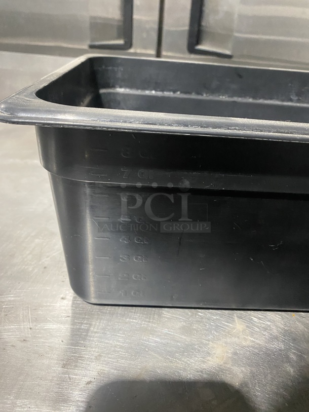 Cambro Half Sized Food Pan! - Image 3 of 6