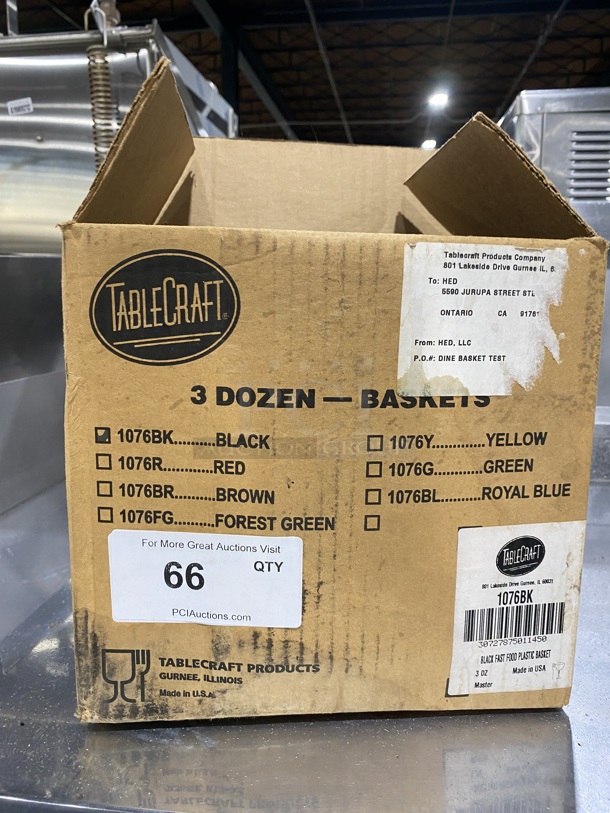 TABLECRAFT BRAND NEW!  Black Plastic Dinner Platter / Fast Food Basket - Image 1 of 6