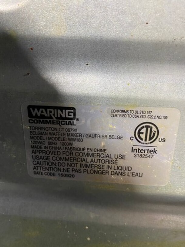 Waring Commercial Countertop Belgian Waffle Maker! Model: WW180 120V - Image 8 of 9