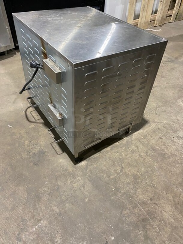Waring stainless Steel Commercial Countertop Electric Powered Double Deck Pizza Oven! - Image 4 of 8
