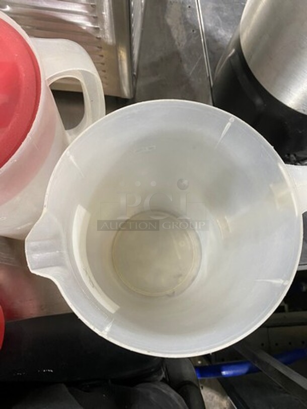 Clear Poly Beverage Pitcher! With Lids! 2x Your Bid! - Image 3 of 4