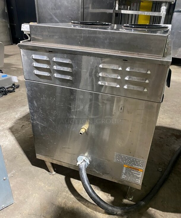 Bunn Commercial Countertop Dual Coffee Brewing Machine! With 4 Coffee Pot Warming Stations! All Stainless Steel! On Small Legs! Model: AXIOM2/2TWIN SN: AXTN017098 120/208/240V 1PH - Image 3 of 9