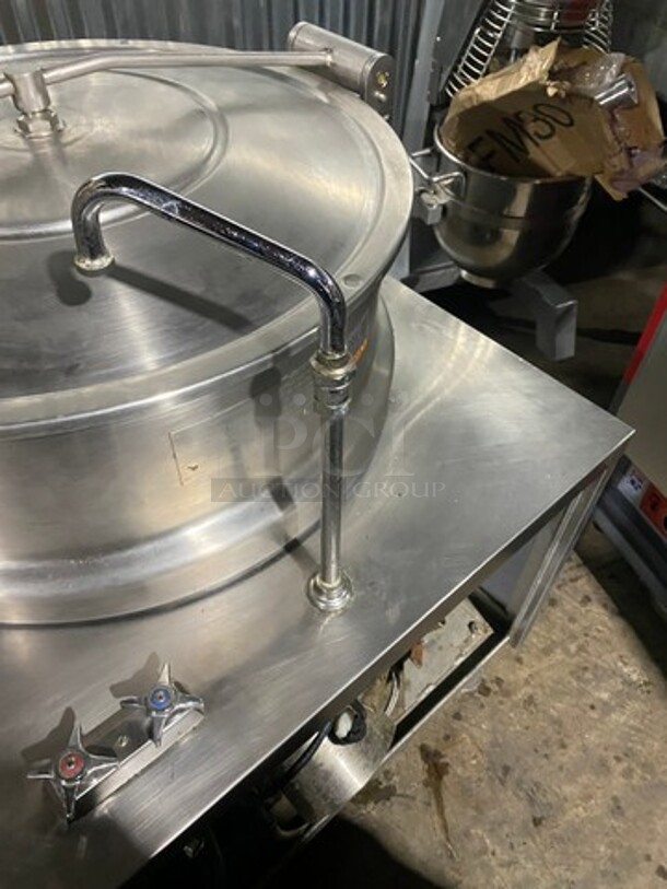 Southbend Commercial Direct Steam Powered 40 Gallon Tilt Kettle! All Stainless Steel! Model DMT40 Serial 903583KK0894! On Legs! GOES WELL WITH LOT #47!!! - Image 7 of 11