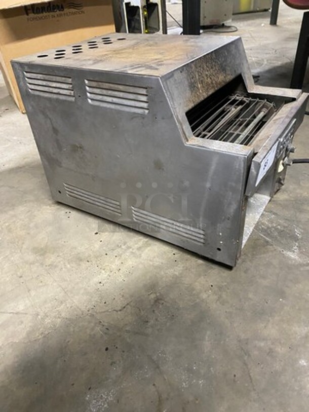 Savory Commercial Countertop Conveyor Toaster Oven! All Stainless Steel! Model: RT2VS SN: 6116626 208V 60HZ 1 Phase - Image 2 of 10