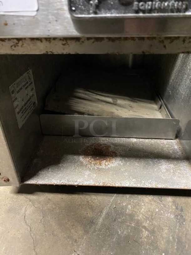 Savory Commercial Countertop Conveyor Toaster Oven! All Stainless Steel! Model: RT2VS SN: 6116626 208V 60HZ 1 Phase - Image 8 of 10