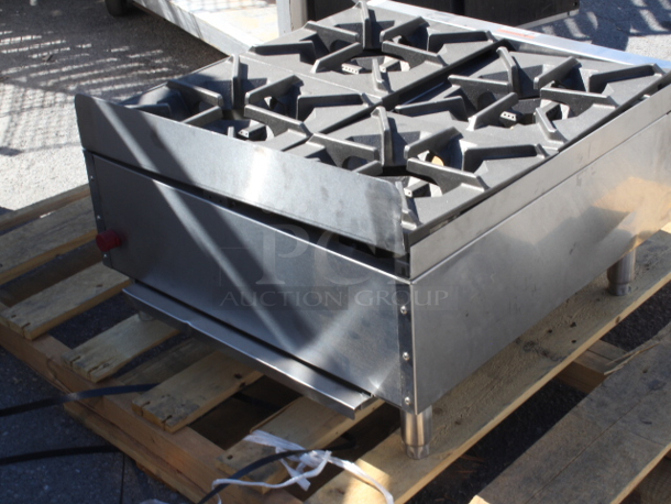 BRAND NEW SCRATCH & DENT! Cooking Performance Group R-CPG-24-NL 4 Burner Gas Countertop Range / Hot Plate - 88,000 BTU. S/N: 2404002579 Dented. Back weld is broken. 	 - Image 8 of 8