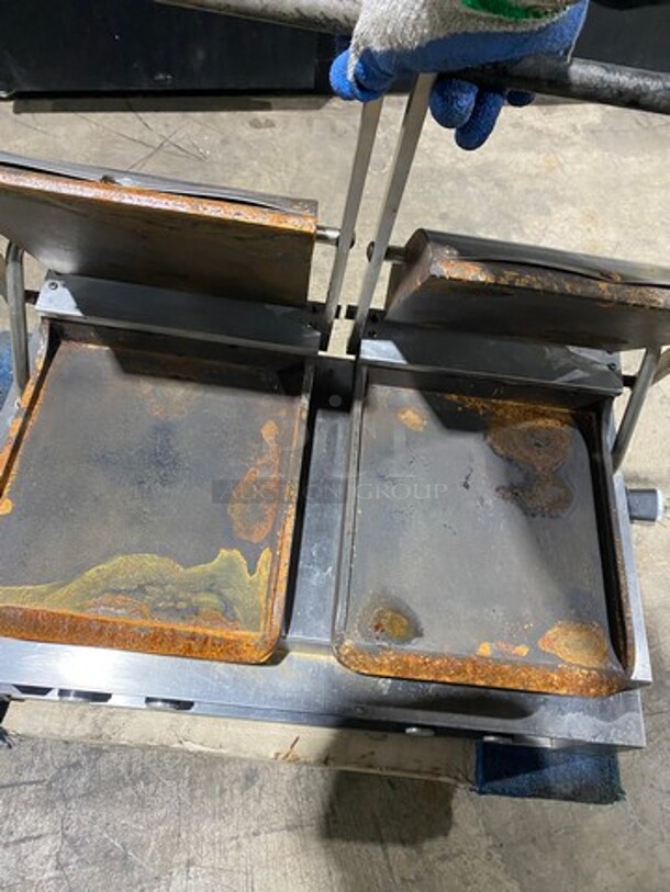 Lang Star Stainless Steel Commercial Countertop Electric Powered Double Panini Press! With Flat Press! - Image 5 of 9