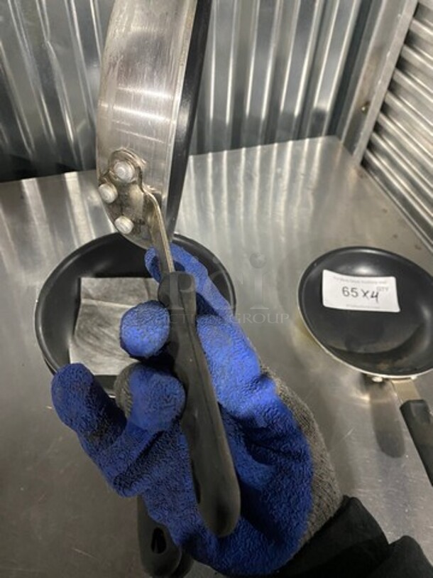 Commercial Nonstick Frying Skillet! 4 X Your Bid! - Image 6 of 6