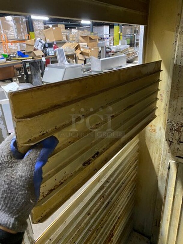 Wear Ever Commercial Warmer/ Proofer Cabinet! Holds Full Size Trays! All Stainless Steel! Model: 5950 - Image 8 of 11