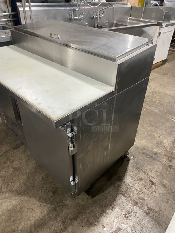 Leader! Stainless Steel Pizza Prep Table! Double Cold Storage! with/ Poly Cutting Board! On Wheels!
115V! 1 Phase! 60 HZ! - Image 2 of 9