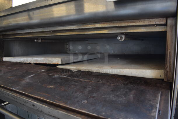 Blodgett Model 1048DD/AA-S Stainless Steel Commercial Natural Gas Powered Single Deck Pizza Oven on Metal Legs w/ Commercial Casters. Comes w/ 2 Cooking Stones. Unit Has An Added Humidity Steam Box Attachment For Donut Baking. 80,000 BTU. 60.5x45.5x72.5 - Image 5 of 12