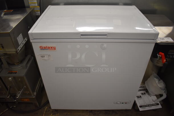 BRAND NEW IN BOX! Galaxy 177CF5 Metal Commercial 5.2 cu. ft. Chest Freezer on Commercial Casters. 115 Volts, 1 Phase. 30x22x33.5. Tested and Working! - Image 1 of 9