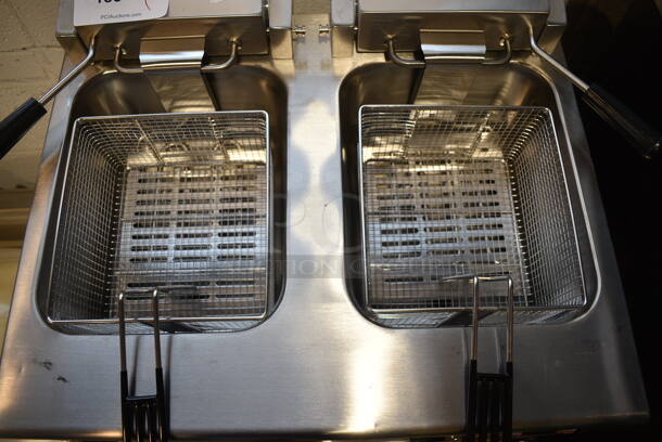 BRAND NEW SCRATCH AND DENT! 2024 Crosson EF-6V-2 Stainless Steel Commercial Countertop Electric Powered 2 Bay Fryer w/ 2 Metal Fry Baskets and 2 Lid. 120 Volts, 1 Phase. - Image 5 of 7