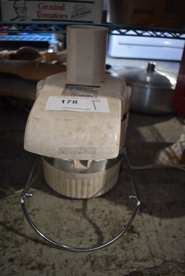 Tristar CL-003AP Countertop Juicer. 120 Volts, 1 Phase. 8.5x12x15. Tested and Does Not Power On - Image 1 of 7