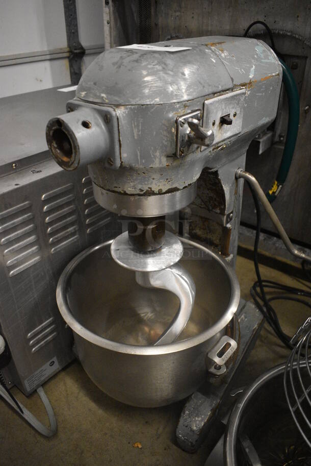 Hobart Model A-200 Metal Commercial Countertop 20 Quart Planetary Dough Mixer w/ Stainless Steel Mixing Bowl and Dough Hook Attachment. 115 Volts, 1 Phase. 16x21x31. Tested and Working!