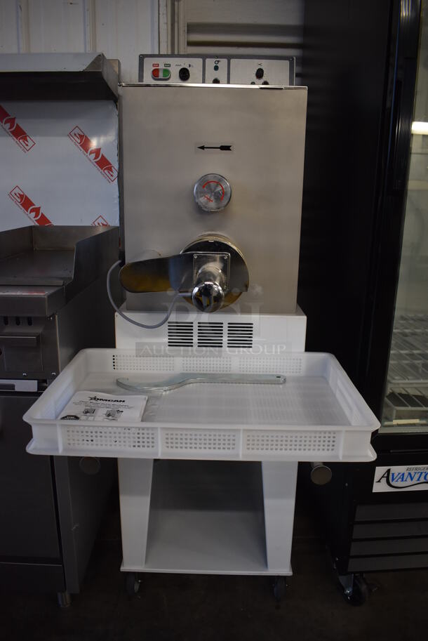 BRAND NEW! 2020 Avancini TR 110 Metal Commercial Floor Style 26 lb. Pasta Extruder Machine on Commercial Casters. 220 Volts, 1 Phase. 24x39x60. Tested and Working! - Image 12 of 12