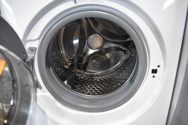 KoolMore FLW-3CWH Metal Front Load Washing Machine. 120 Volts, 1 Phase. 23.5x26x33.5 - Image 7 of 9