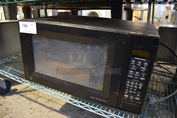 General Electric JES1855PBH 04 Metal Countertop Microwave Oven. 120 Volts, 1 Phase. 24x18x13.5 - Image 2 of 6