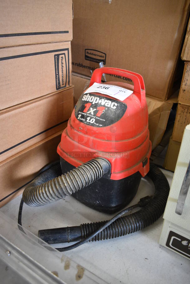 Shop Vac Red and Black Poly Wet Dry Vacuum Cleaner. 9x10x14. Tested and Working! - Image 2 of 3