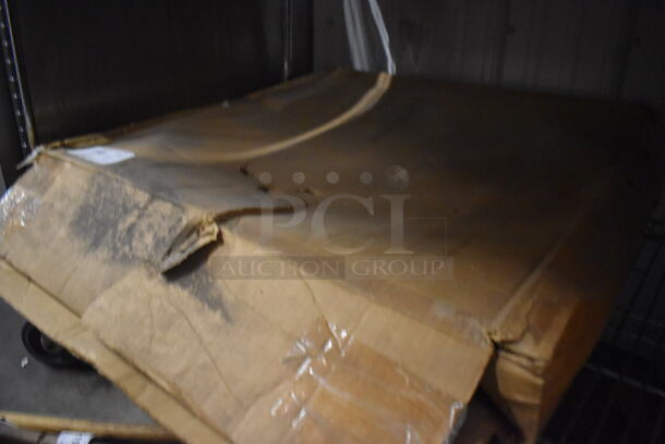 ALL ONE MONEY! Tier Lot of Various Items Including 6 Camwear Poly 1/2 Size Drop In Bins and Coil Covers - Image 3 of 4