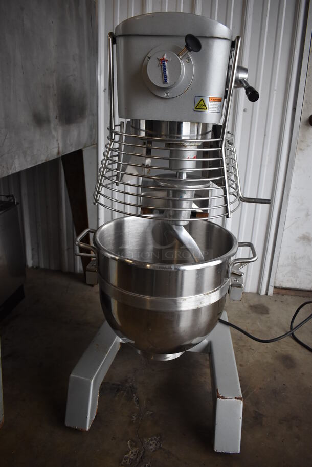 2018 Omcan SP300AT Metal Commercial Floor Style 30 Quart Planetary Dough Mixer w/ Stainless Steel Mixing Bowl, Bowl Guard and Dough Hook Attachment. 110 Volts, 1 Phase. 21x22x46. Tested and Working! - Image 2 of 9