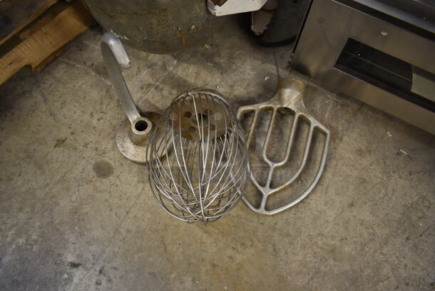 Metal Commercial Planetary Dough Mixer w/ Metal Mixing Bowl, Dough Hook, Paddle and Whisk Attachments. Tested and Working! - Image 2 of 8