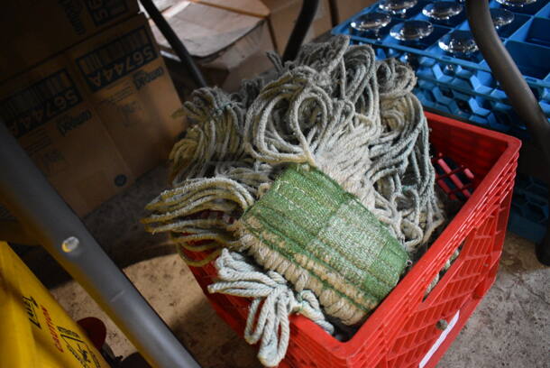 4 Mops. 4 Times Your Bid! - Image 2 of 2