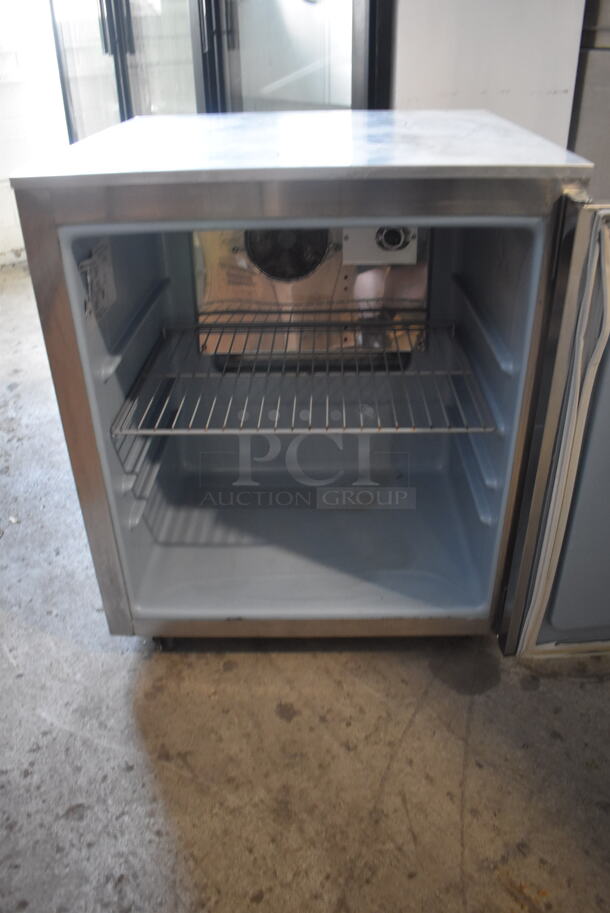 Delfield 406CA-DD1 Commercial Stainless Steel One Door Undercounter Cooler With Polycoated Shelves on Commercial Casters. 115V, 1 Phase. Tested and Powers On But Does Not Get Cold - Image 4 of 7