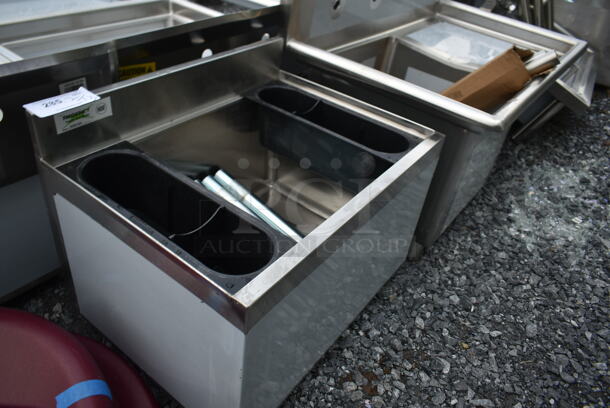 BRAND NEW SCRATCH AND DENT! Regency 600IB1824 Stainless Steel Commercial 18" x 24" Underbar Ice Bin - 77 lb. - Image 5 of 5
