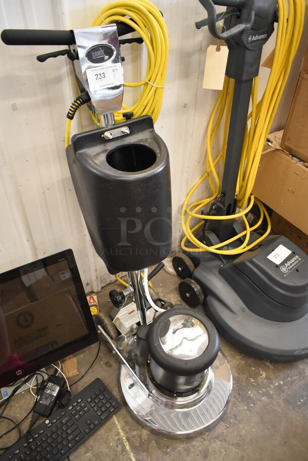 BRAND NEW SCRATCH AND DENT! Lavex 978LAVP17A 17" Single Speed Rotary Floor Machine - 175 RPM. 110-120 Volts, 1 Phase. Tested and Working! - Image 3 of 4