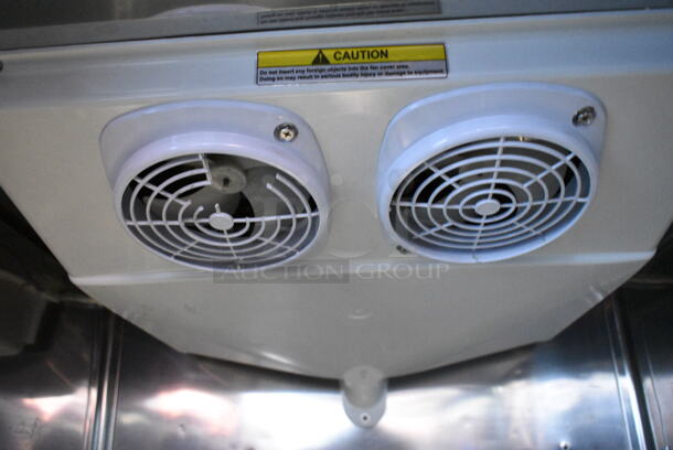 Everest ESF1 Stainless Steel Commercial Single Door Reach In Freezer. 115 Volts, 1 Phase. Tested and Powers On But Does Not Get Cold - Image 4 of 5