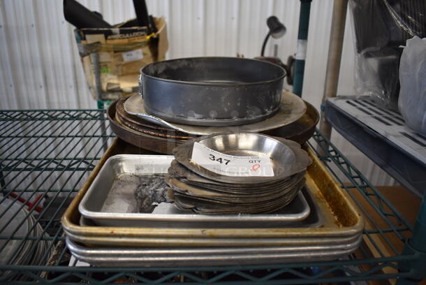 ALL ONE MONEY! Lot of Various Metal Items Including Baking Pans  - Image 1 of 7