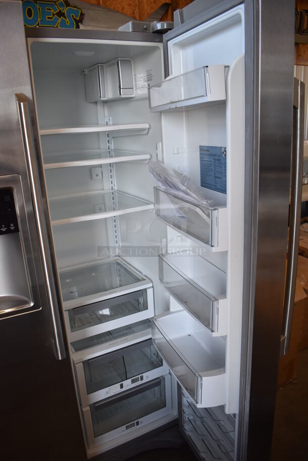 BRAND NEW SCRATCH AND DENT! 2013 Electrolux EI23CS35KS2 Stainless Steel Commercial French Style Cooler Freezer Combo Unit w/ Water and Ice Dispenser. 115 Volts, 1 Phase. 36x32x70. Tested and Working! - Image 8 of 8