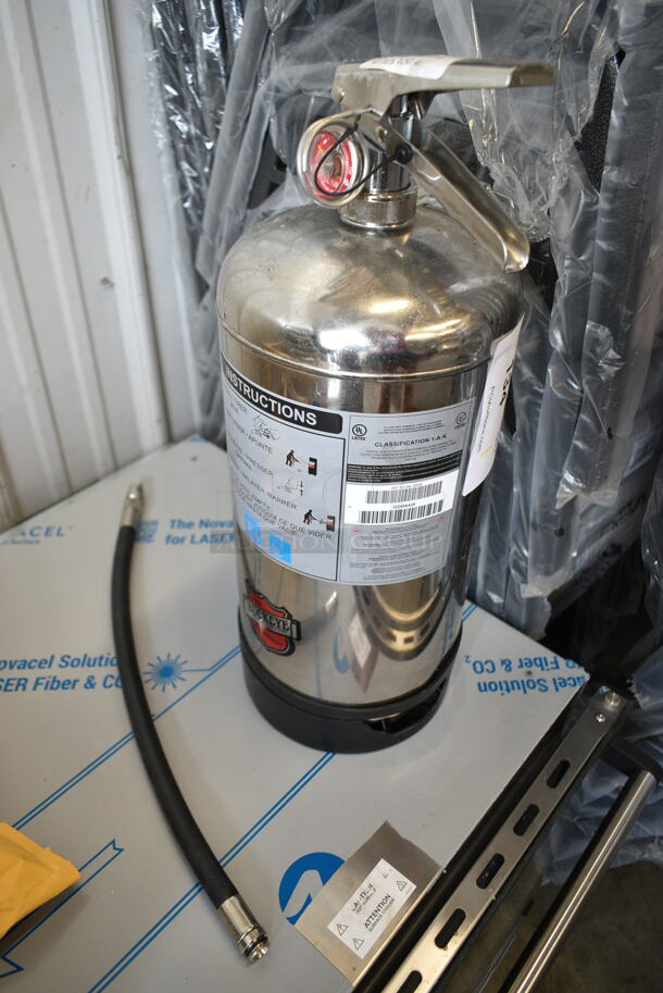 Buckeye WC-6 Fire Extinguisher. Buyer Must Pick Up - We Will Not Ship This Item.  - Image 2 of 7