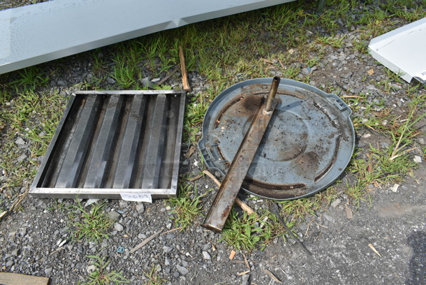 ALL ONE MONEY! Lot of Metal Grease Hood Filter and Trash Can Lid - Image 1 of 3