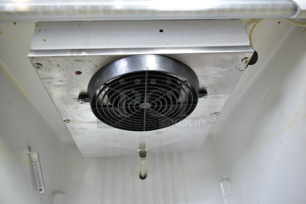 QBD DC7H Metal Commercial Mini Cooler Merchandiser. 120 Volts, 1 Phase. Tested and Working! - Image 4 of 6