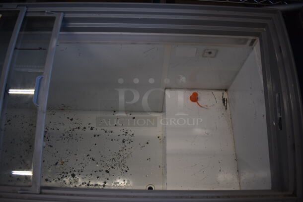 AHT RIO S 175 Metal Commercial Chest Freezer Merchandiser on Commercial Casters. 120 Volts, 1 Phase. 68x26x34. Tested and Working! - Image 4 of 6